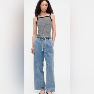 NWT GAP Light Blue Denim High Rise Pull-On Wide-Leg Jeans size M